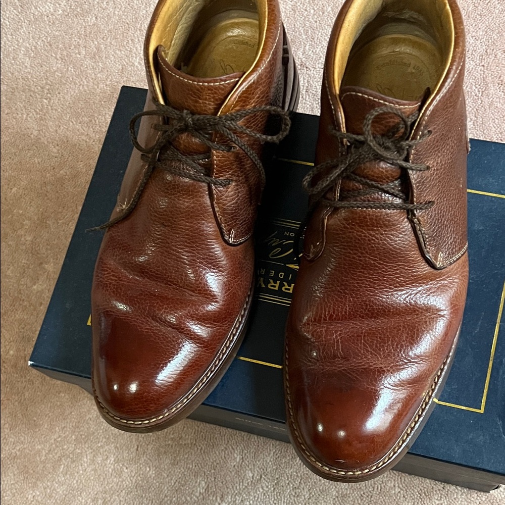 Sperry Men's Chestnut Brown Pebbled Leather Chukka Boots